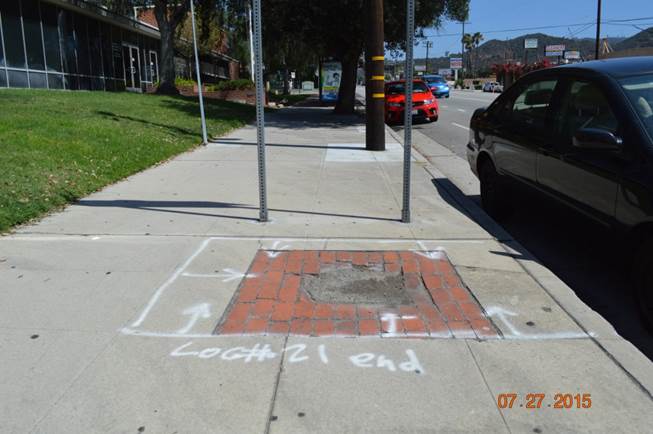 Los Feliz Curb curb and gutter and new driveway Approach Sidewalk Repair Contractor